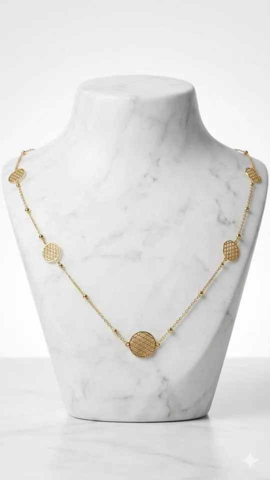 Collier en or avec pendentifs ronds texturés