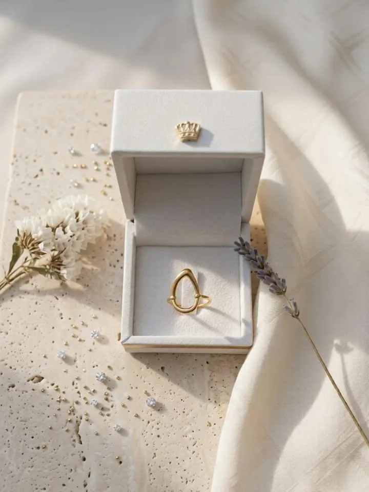 Bague goutte évidée (ou Bague organique ajourée).